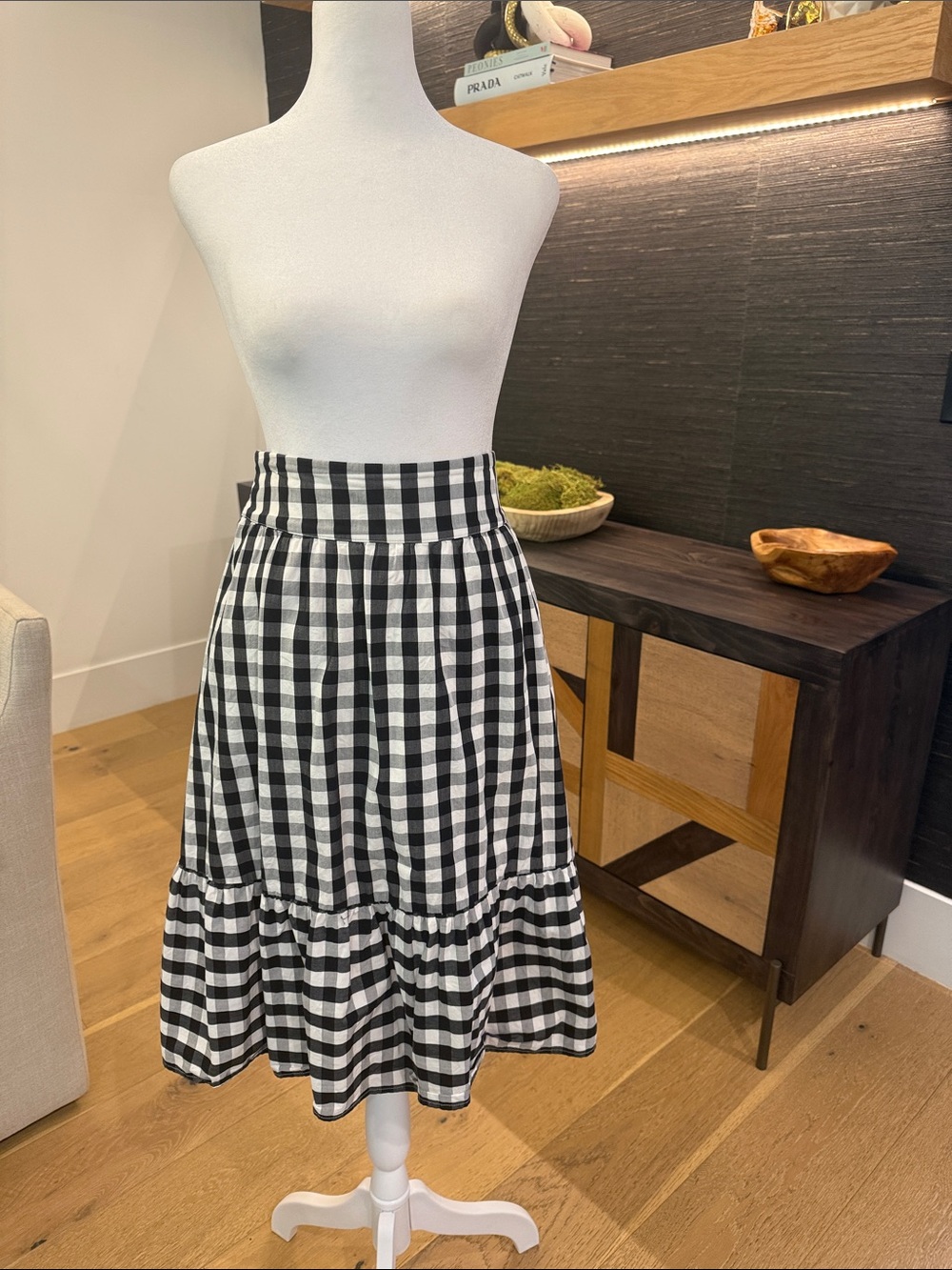 J. Crew Black and White Gingham Tiered Midi Skirt Zip Closure w/pockets